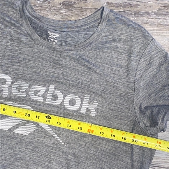 EUC REEBOK Stretch Active Tee XL - Picture 6 of 6